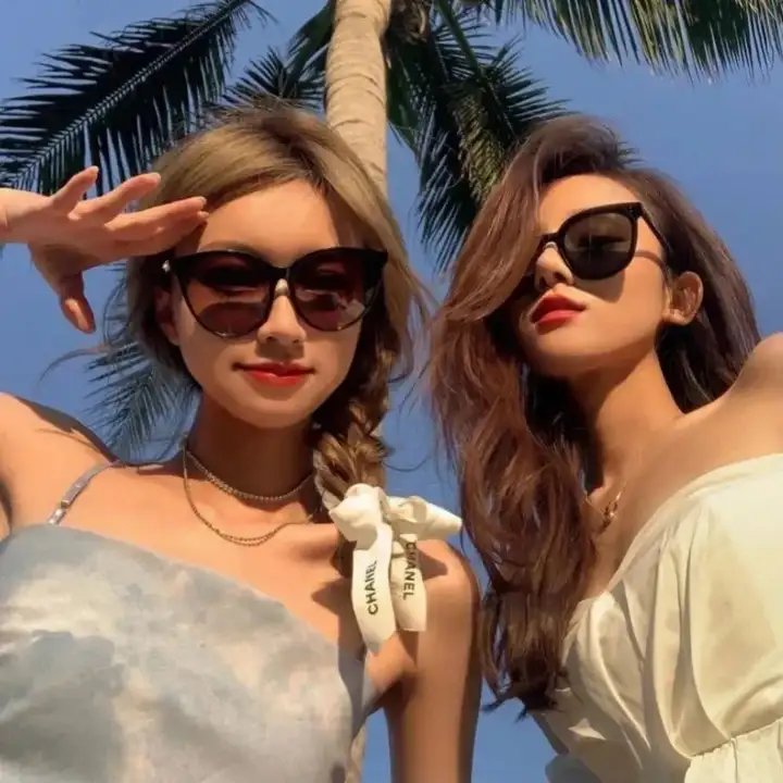 婆婆媳妇小姑 封面